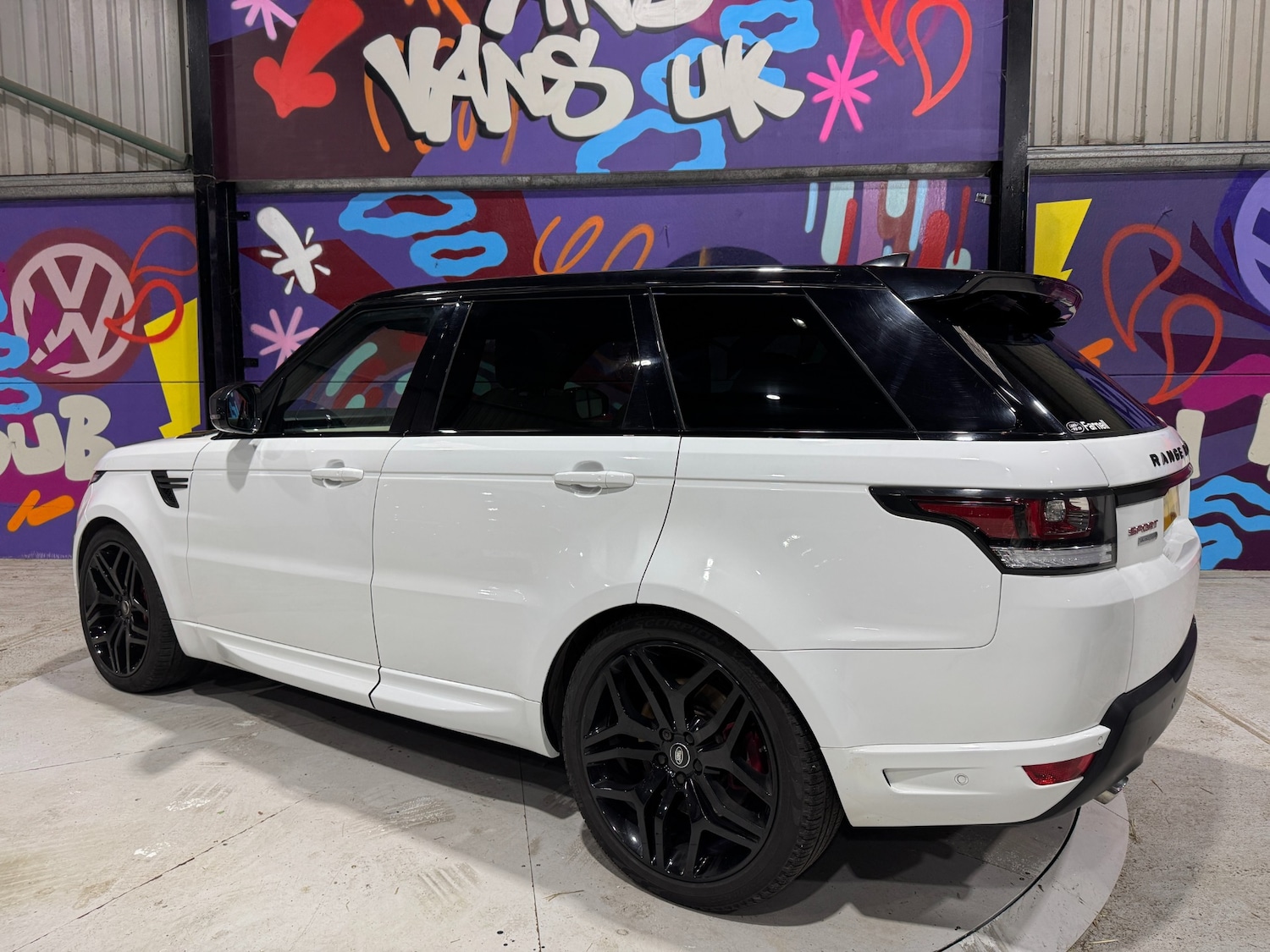 Used Land Rover Range Rover Sport 2017 for sale - 76911301: Photo 41