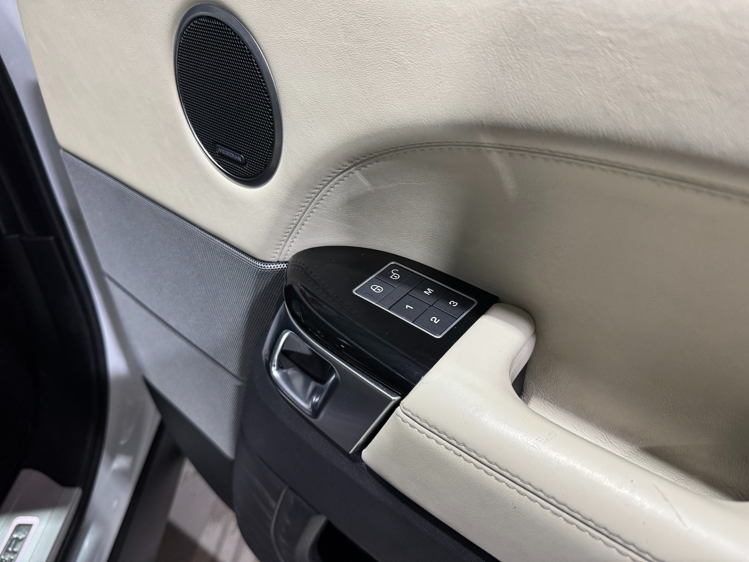 Used Land Rover Range Rover Sport 2017 for sale - 76911301: Photo 61