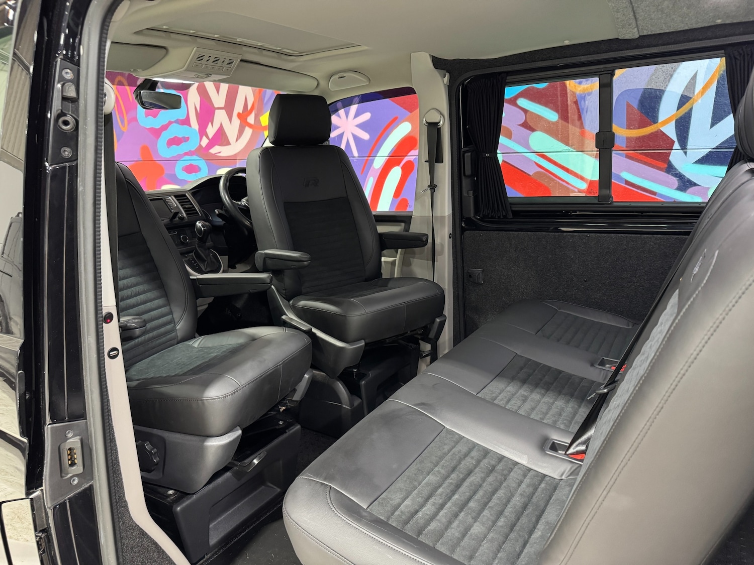 Used Volkswagen Transporter 2017 for sale - 76028854: Photo 16