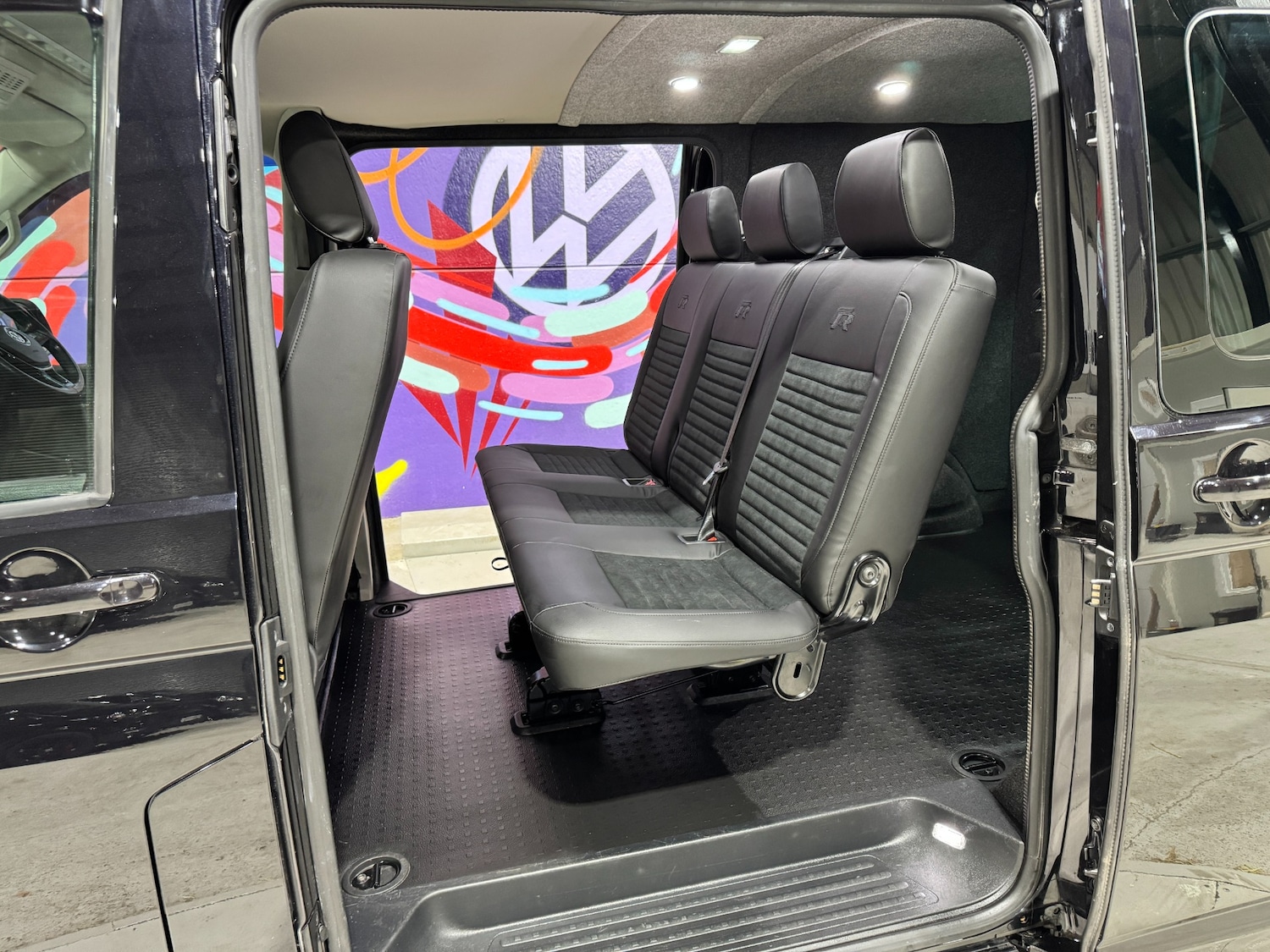 Used Volkswagen Transporter 2017 for sale - 76028854: Photo 20