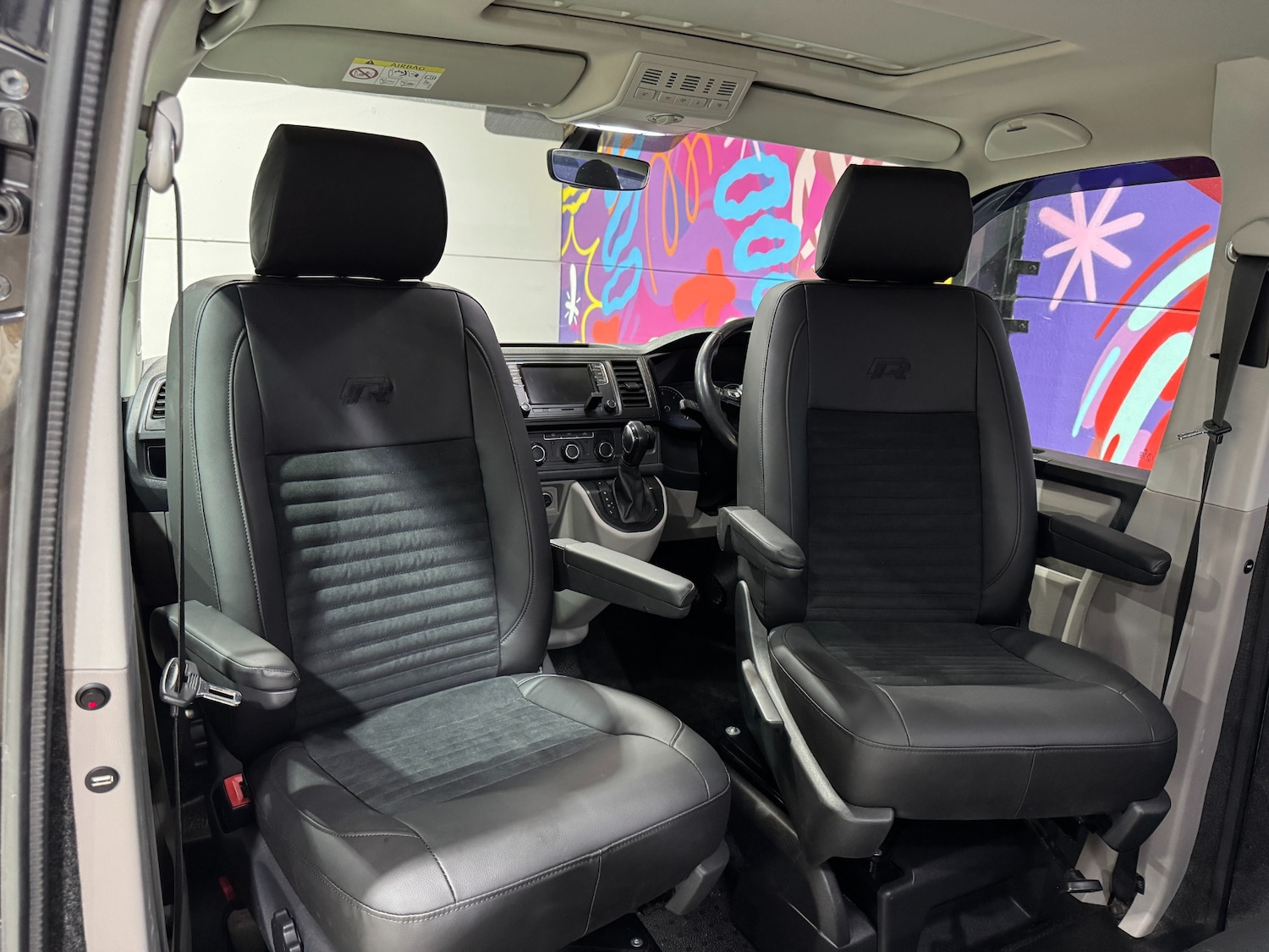 Used Volkswagen Transporter 2017 for sale - 76028854: Photo 26