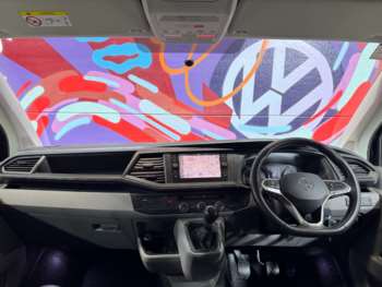 Used Volkswagen Transporter 2021 for sale - 74970496: Photo