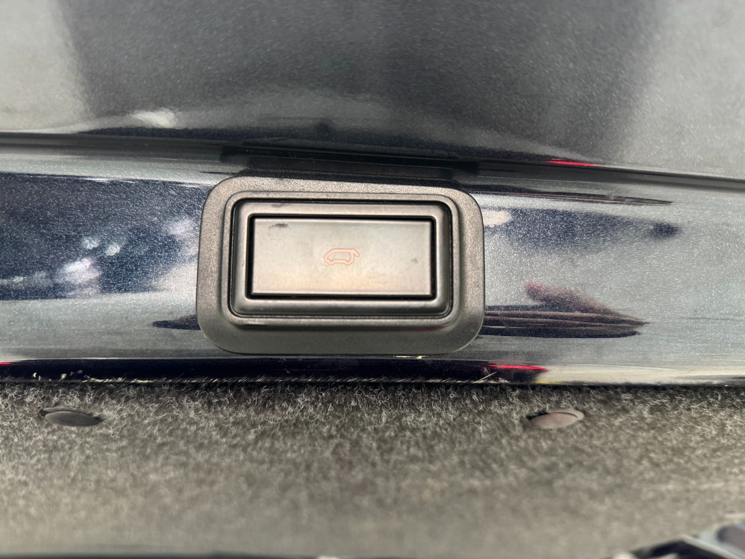 Used Volkswagen Transporter 2018 for sale - 76334997: Photo 21