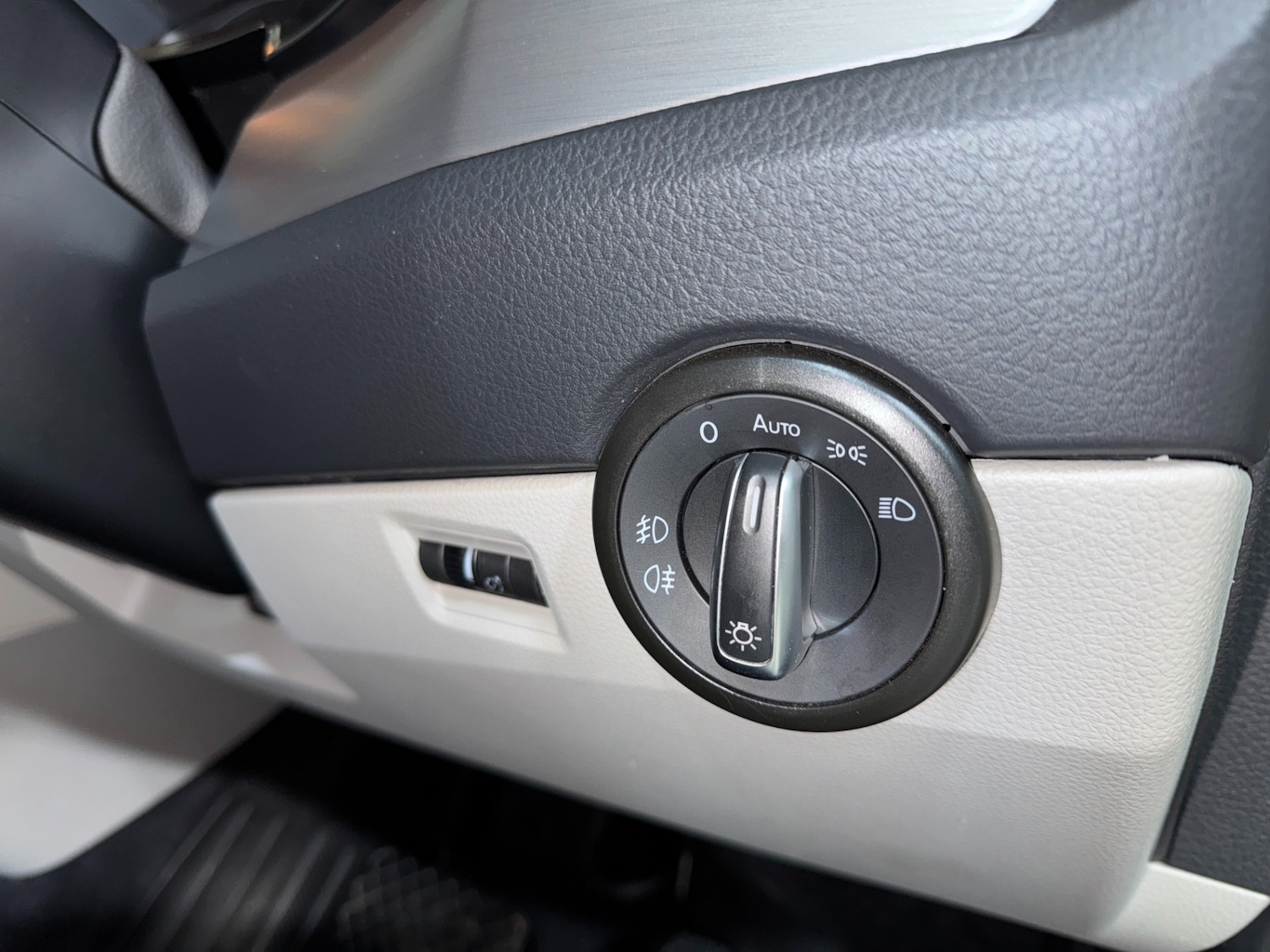 Used Volkswagen Transporter 2018 for sale - 76334997: Photo 53