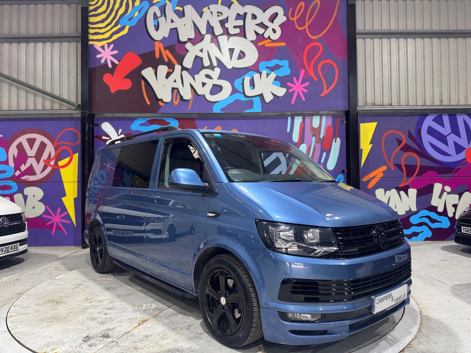 Used Volkswagen Transporter 2015 for sale - 78026231: Photo 1