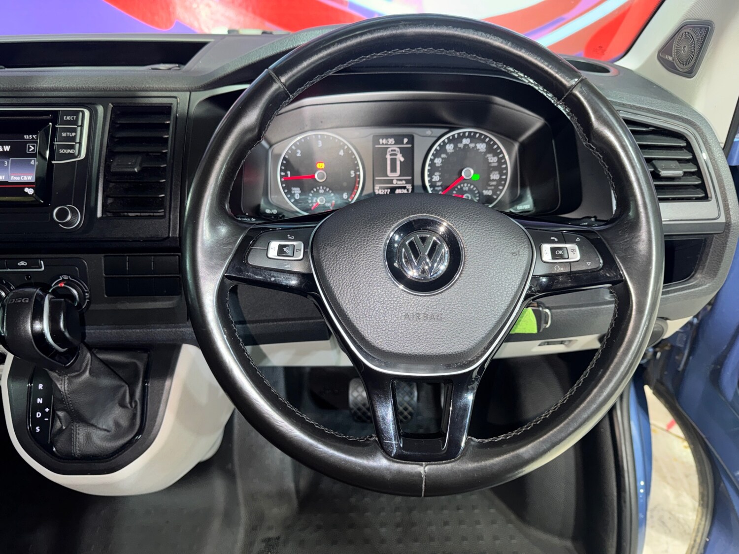 Used Volkswagen Transporter 2015 for sale - 78026231: Photo 42