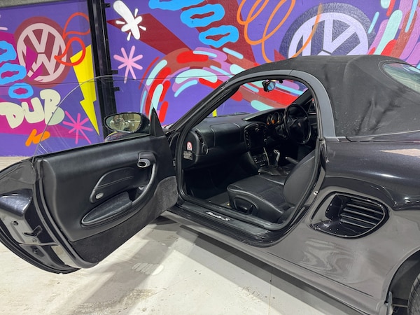 Used Porsche Boxster 2002 for sale - 76309463: Photo 17