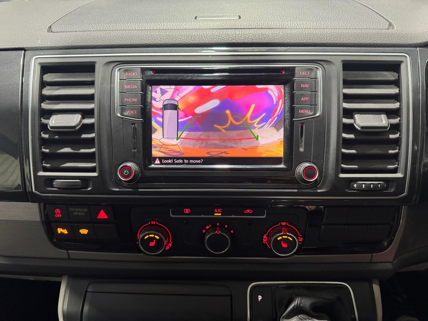 Used Volkswagen Transporter 2017 for sale - 77364425: Photo 19