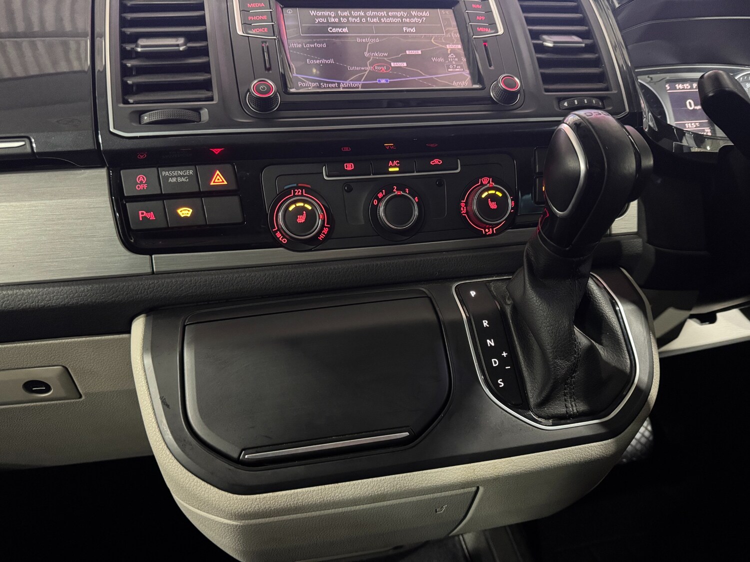 Used Volkswagen Transporter 2017 for sale - 77364425: Photo 41