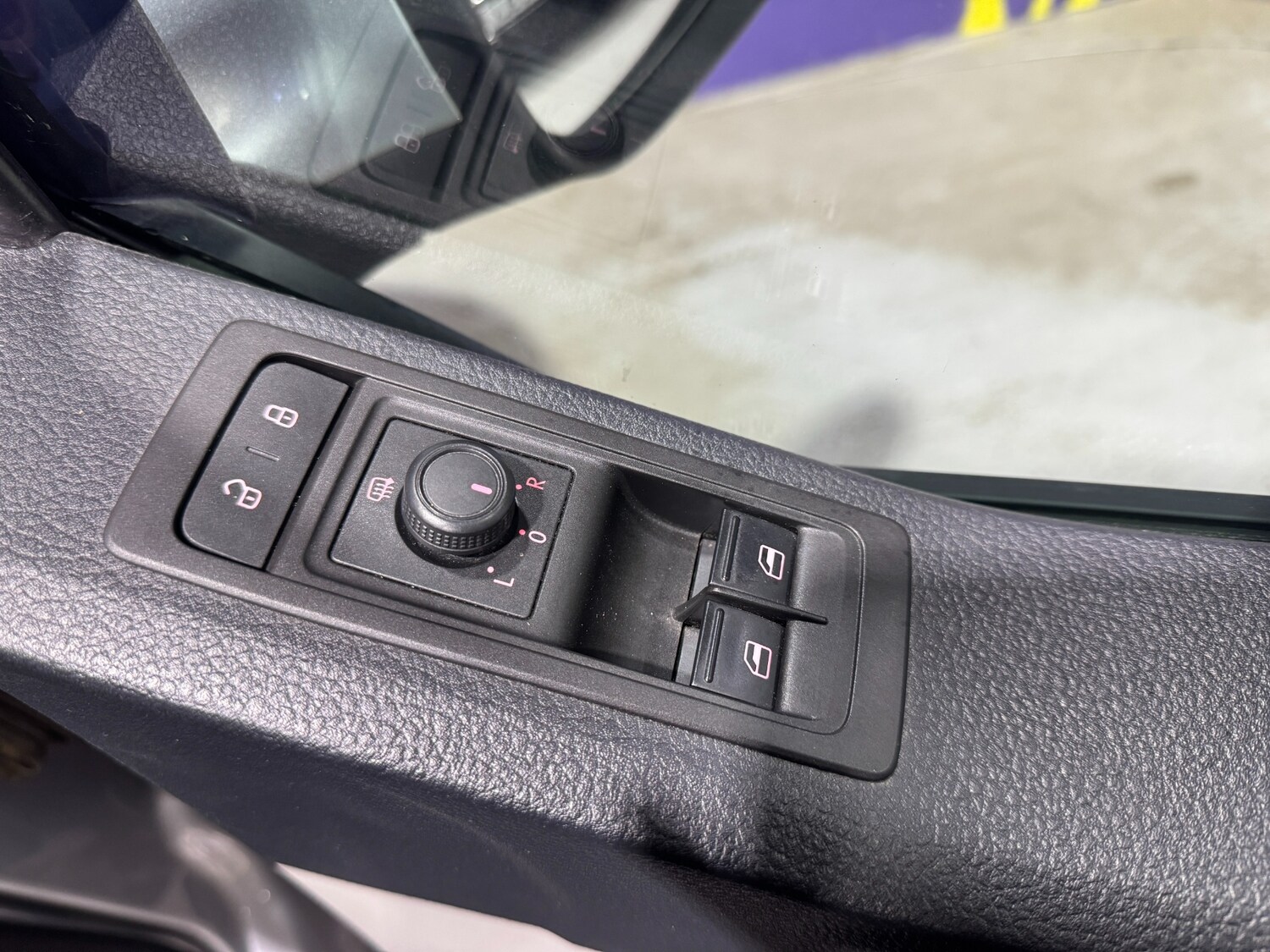 Used Volkswagen Transporter 2017 for sale - 77364425: Photo 45