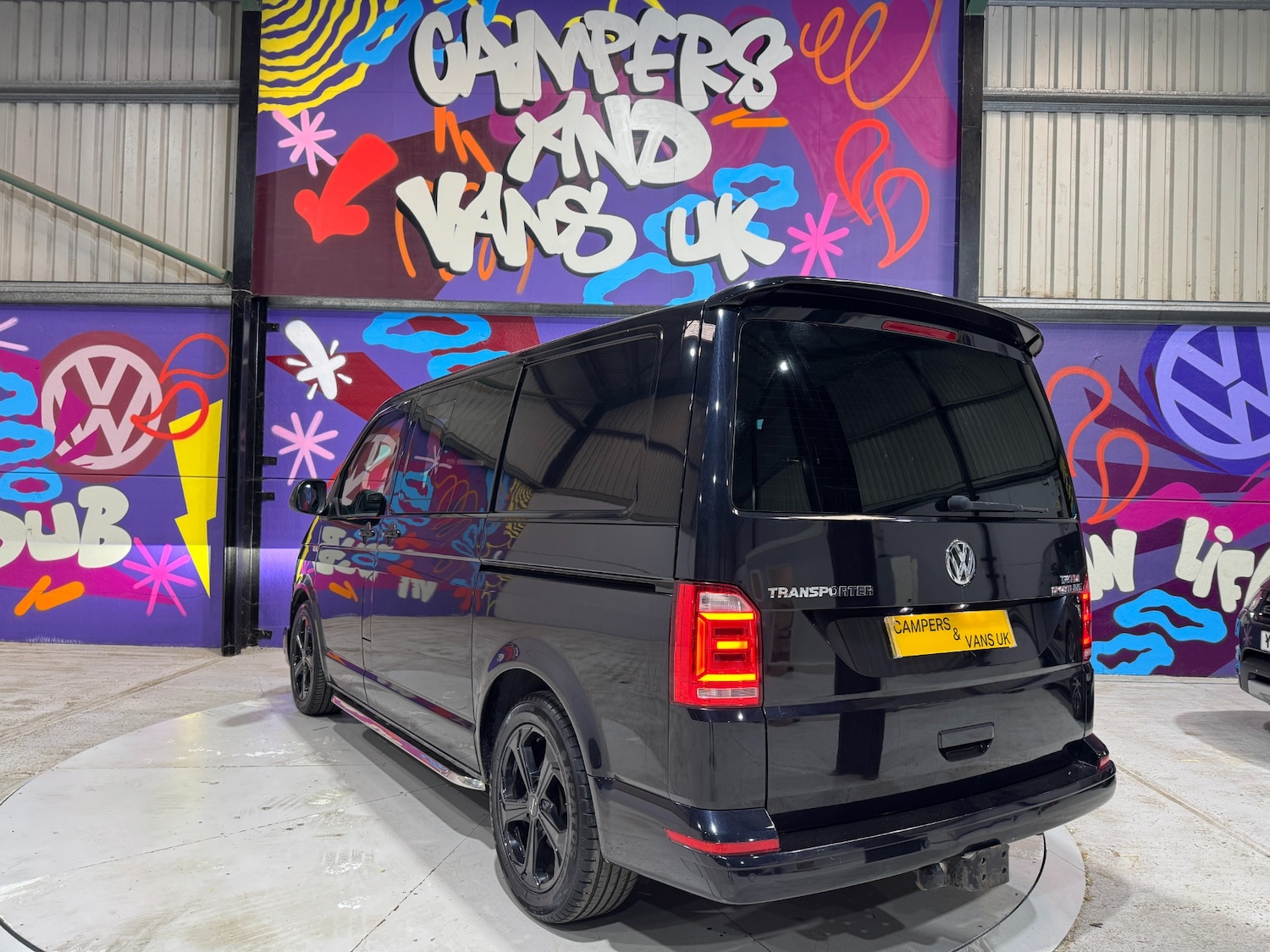 Used Volkswagen Transporter 2018 for sale - 76352179: Photo 13