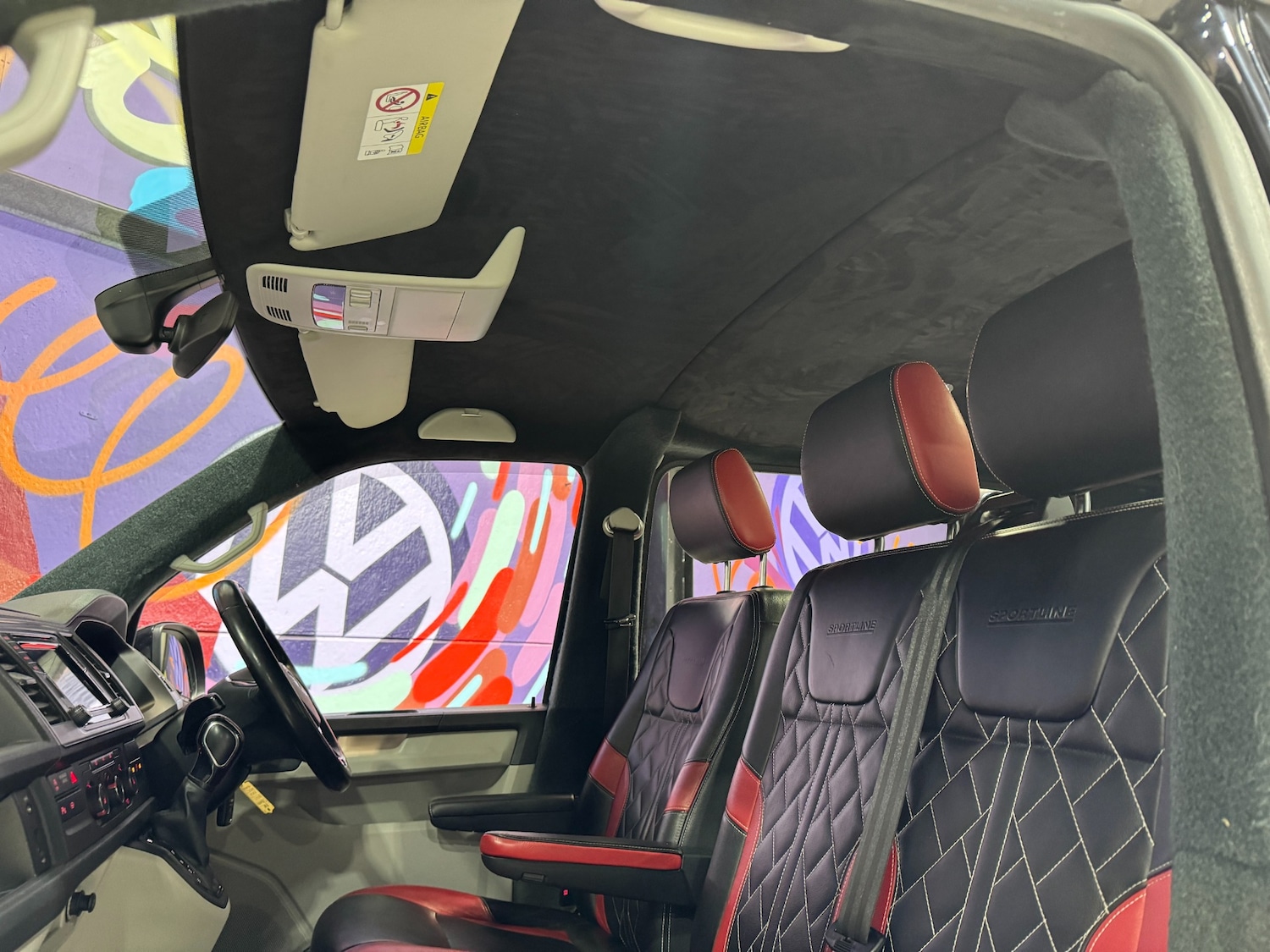 Used Volkswagen Transporter 2018 for sale - 76352179: Photo 22