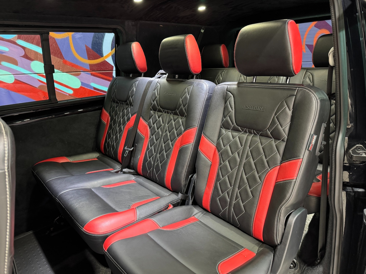 Used Volkswagen Transporter 2018 for sale - 76352179: Photo 24