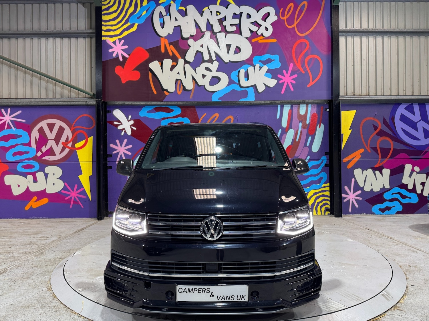 Used Volkswagen Transporter 2018 for sale - 76352179: Photo 3