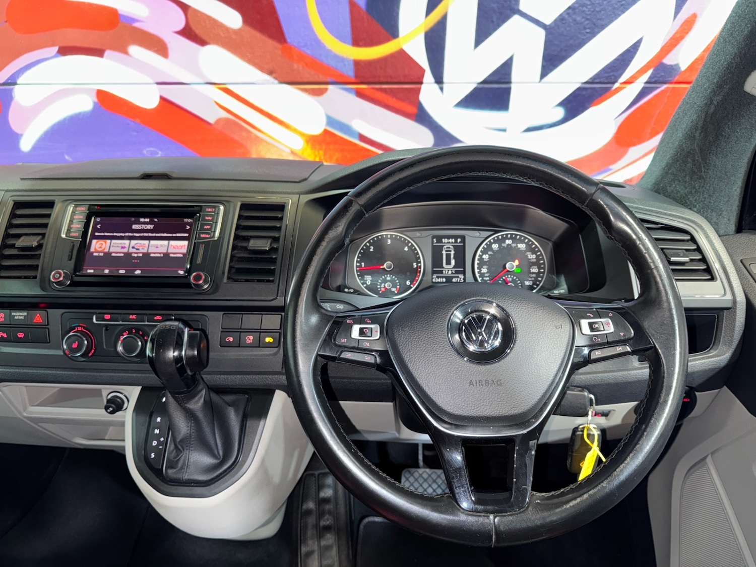 Used Volkswagen Transporter 2018 for sale - 76352179: Photo 9