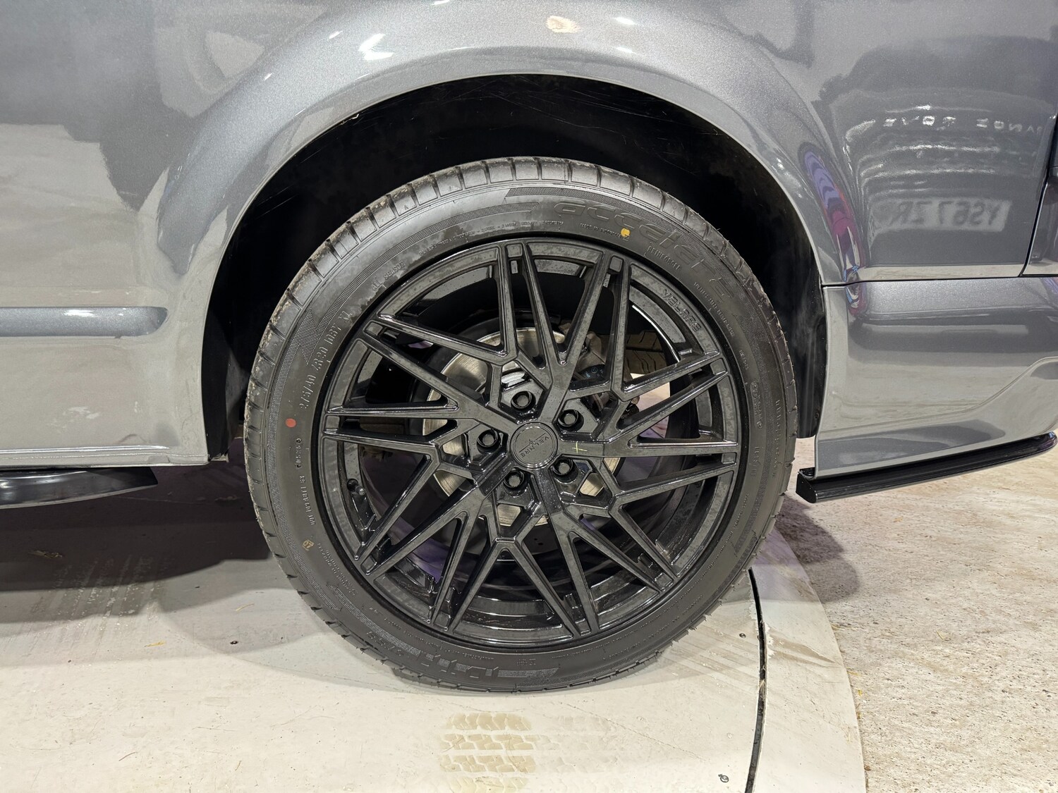 Vehicle 33