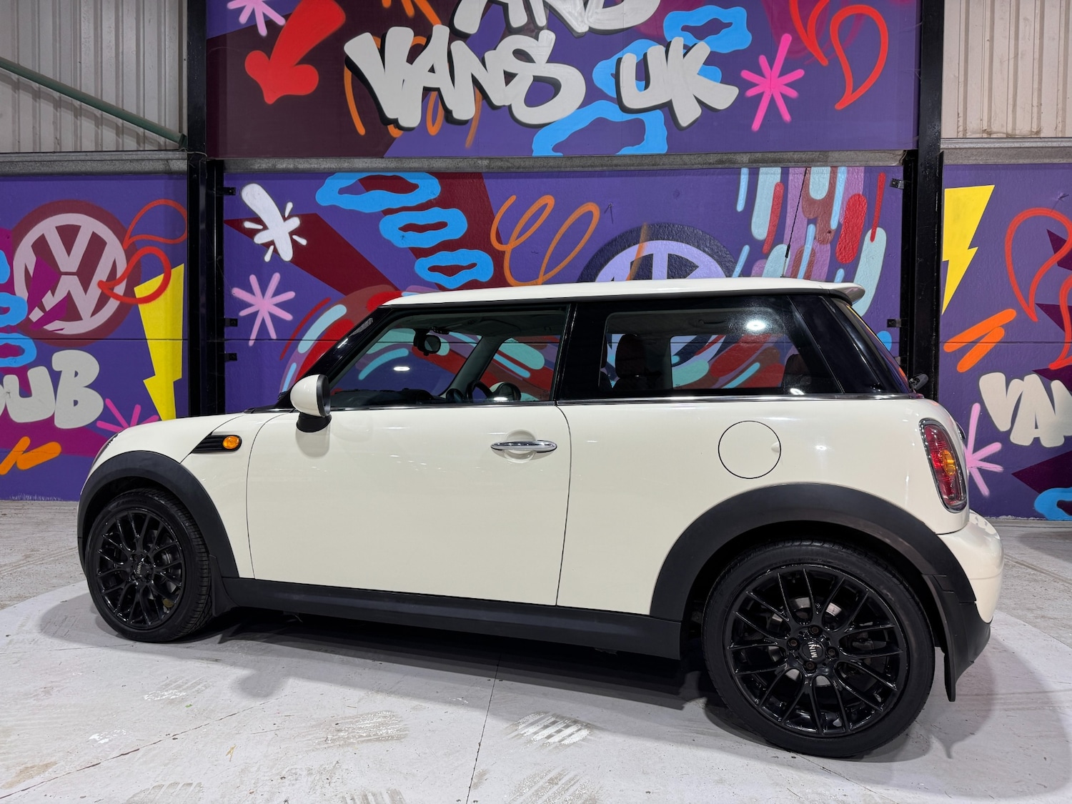 Used MINI Hatch 2009 for sale - 76719758: Photo 6