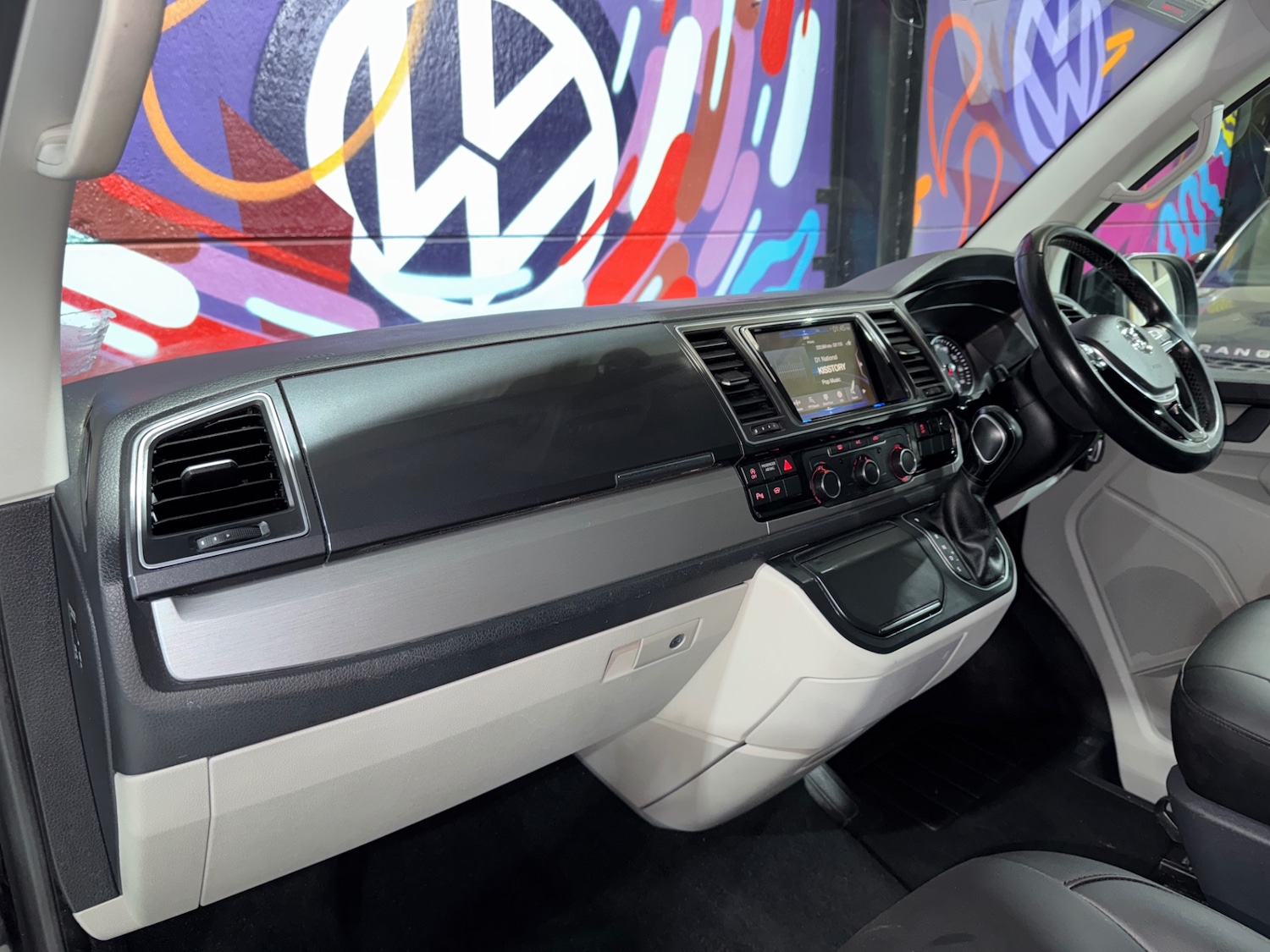 Used Volkswagen Transporter 2019 for sale - 76364736: Photo 24