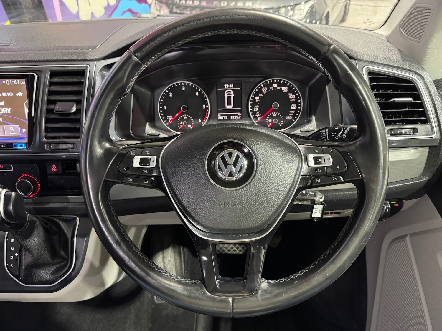 Used Volkswagen Transporter 2019 for sale - 76364736: Photo 31