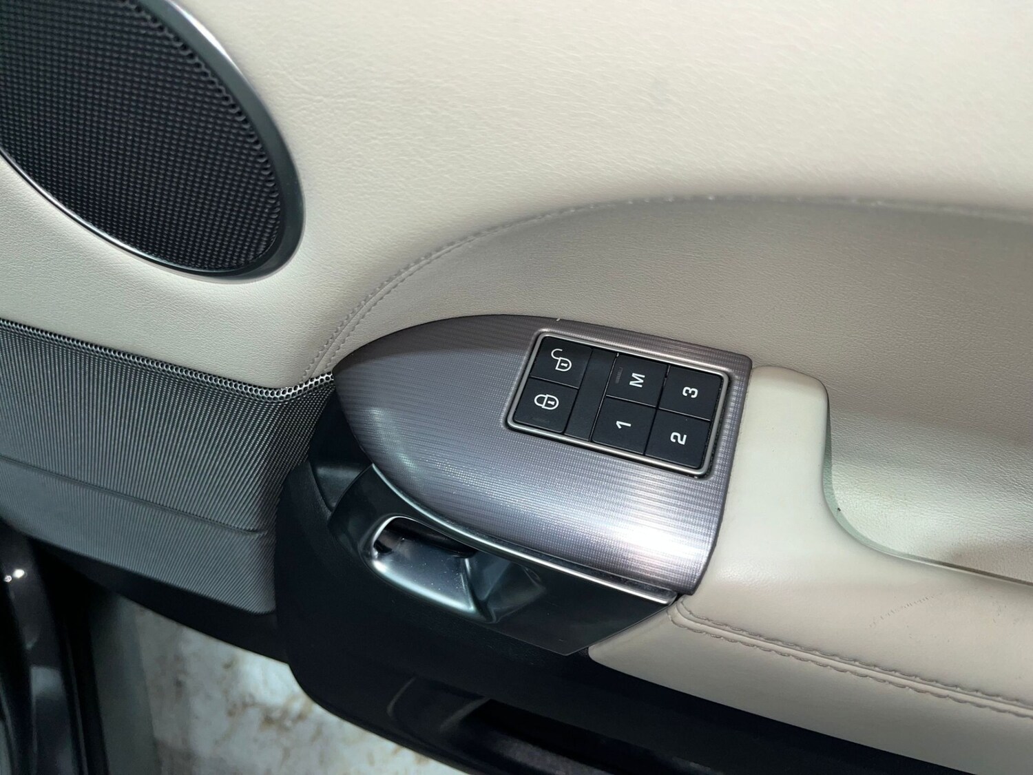 Used Land Rover Range Rover Sport 2018 for sale - 76276888: Photo 44