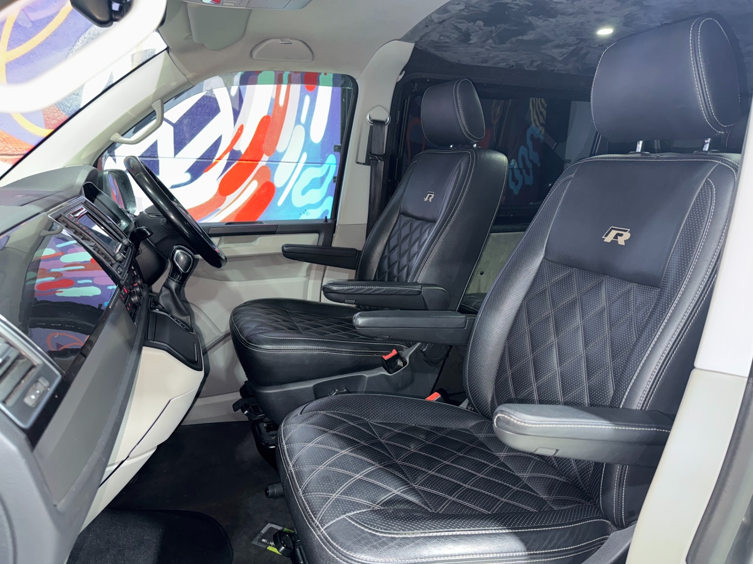 Used Volkswagen Transporter 2017 for sale - 76205756: Photo 48