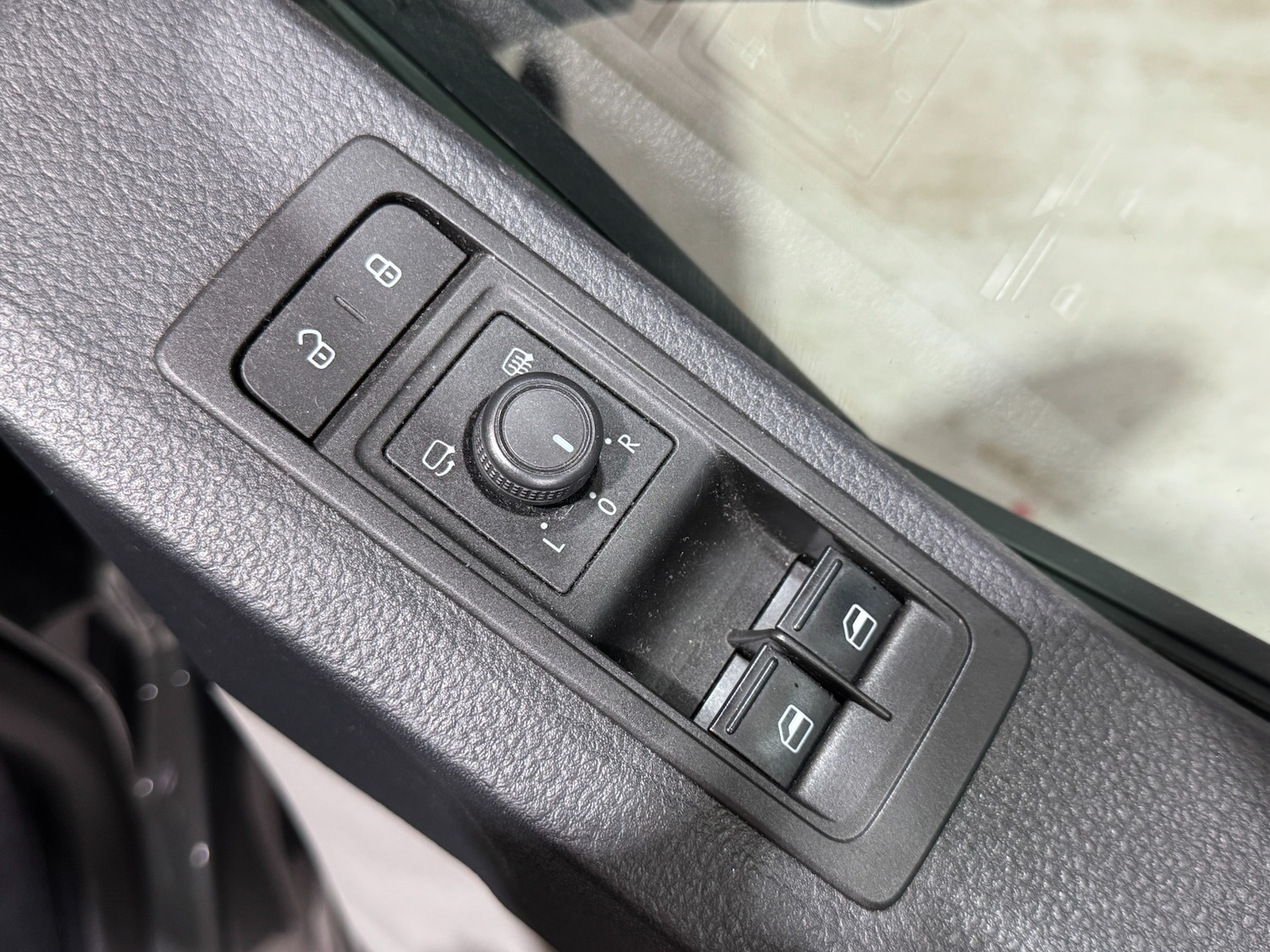 Used Volkswagen Transporter 2017 for sale - 76205756: Photo 54