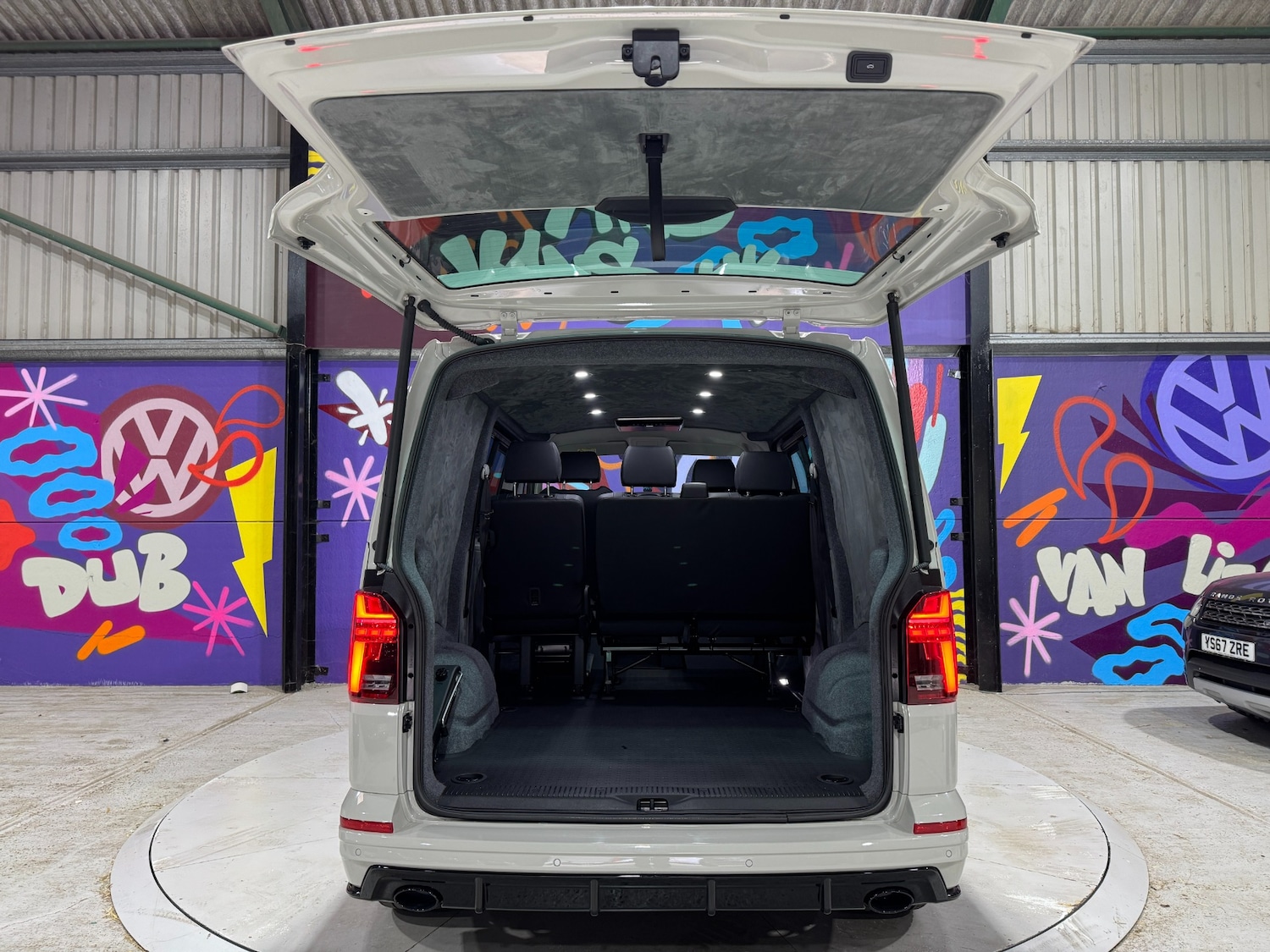 Used Volkswagen Transporter 2024 for sale - 76969651: Photo 17