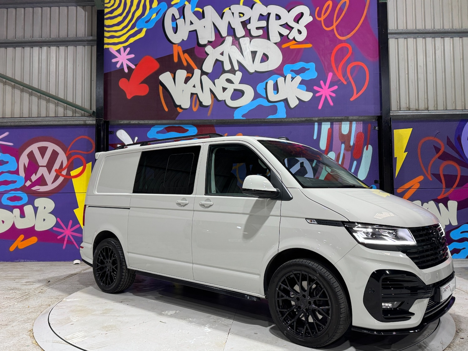 Used Volkswagen Transporter 2024 for sale - 76969651: Photo 2