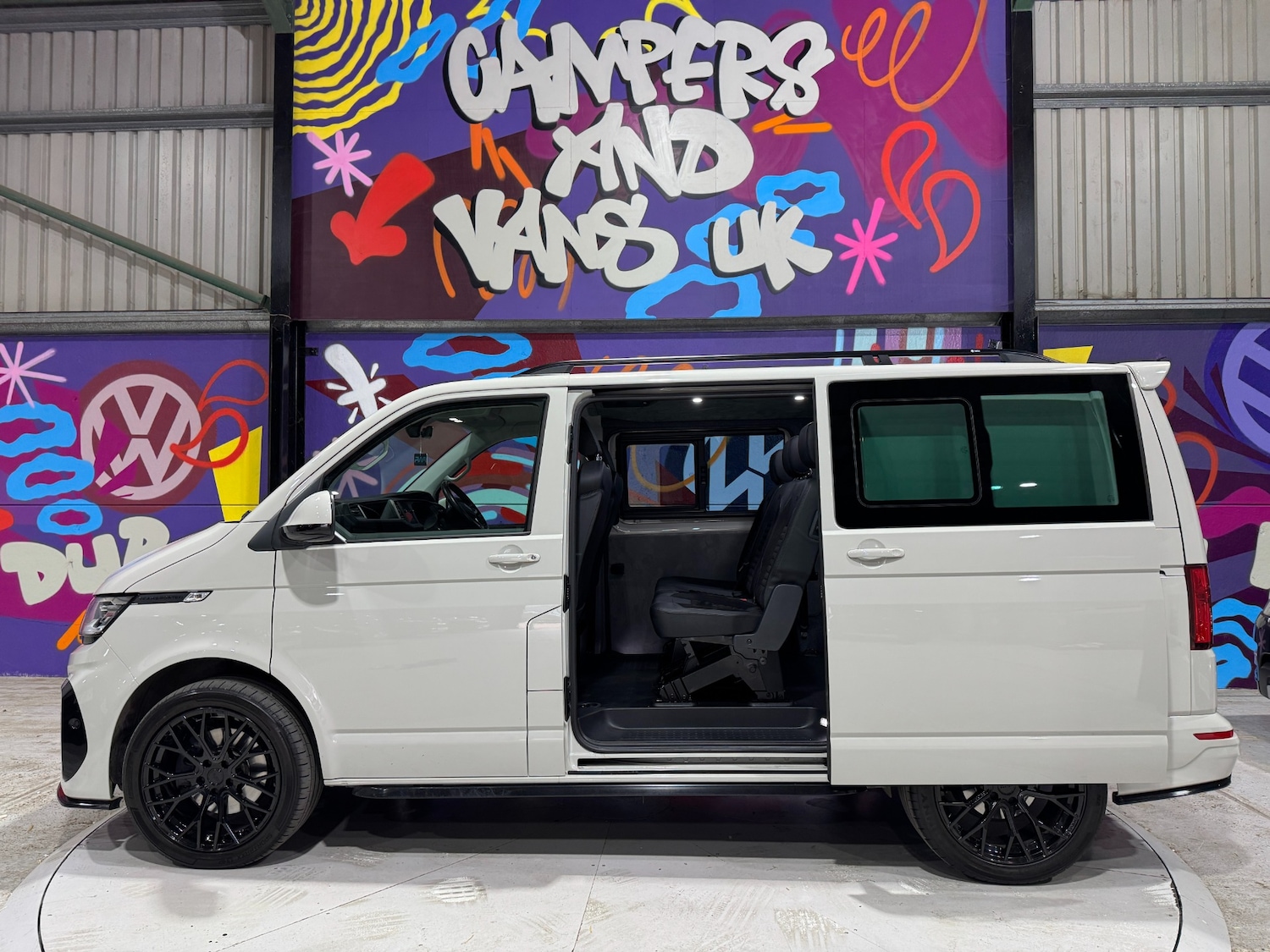 Used Volkswagen Transporter 2024 for sale - 76969651: Photo 32