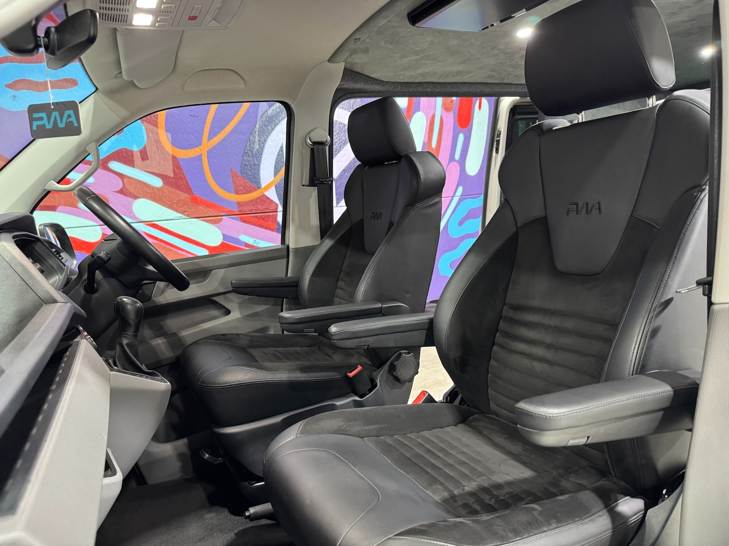 Used Volkswagen Transporter 2024 for sale - 76969651: Photo 35