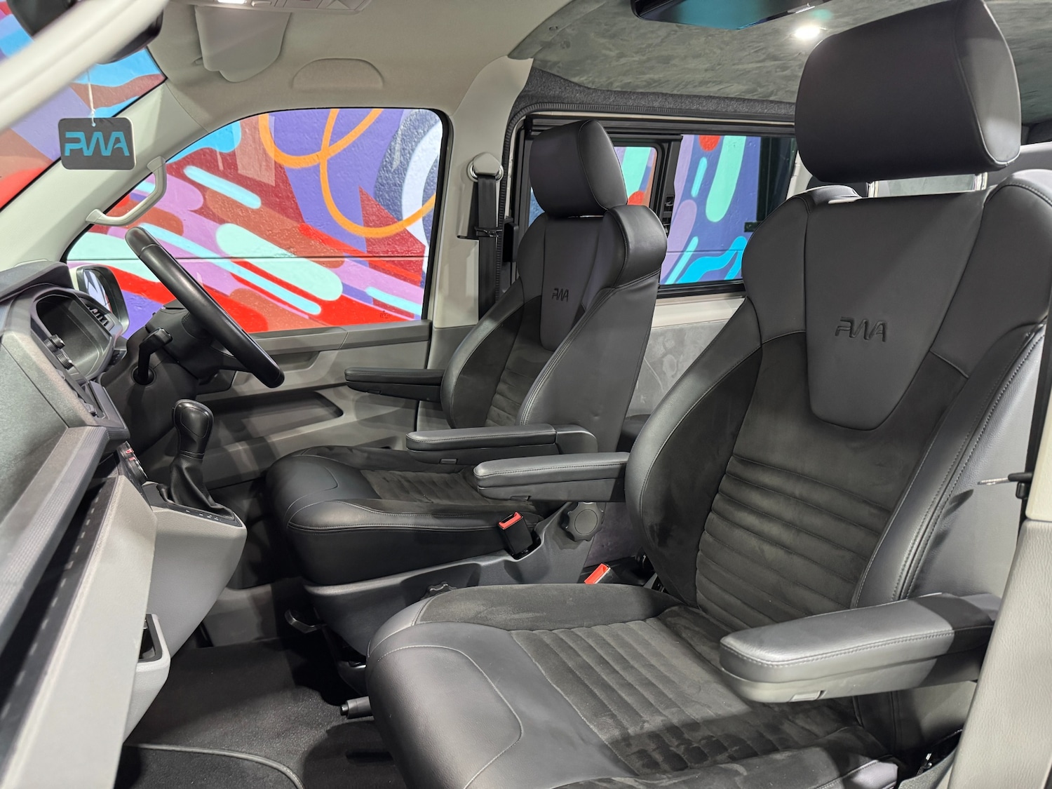 Used Volkswagen Transporter 2024 for sale - 76969651: Photo 36