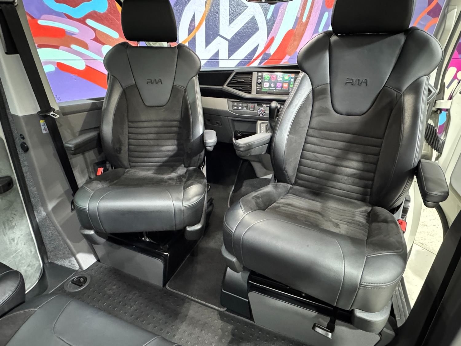 Used Volkswagen Transporter 2024 for sale - 76969651: Photo 59