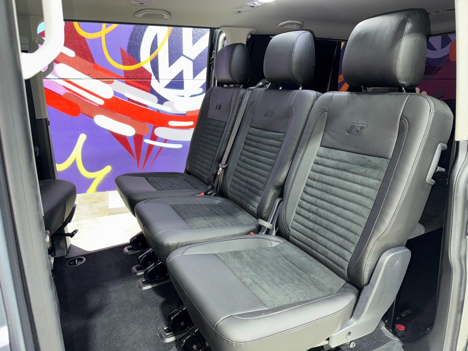 Used Volkswagen Transporter Shuttle 2017 for sale - 77296873: Photo 10