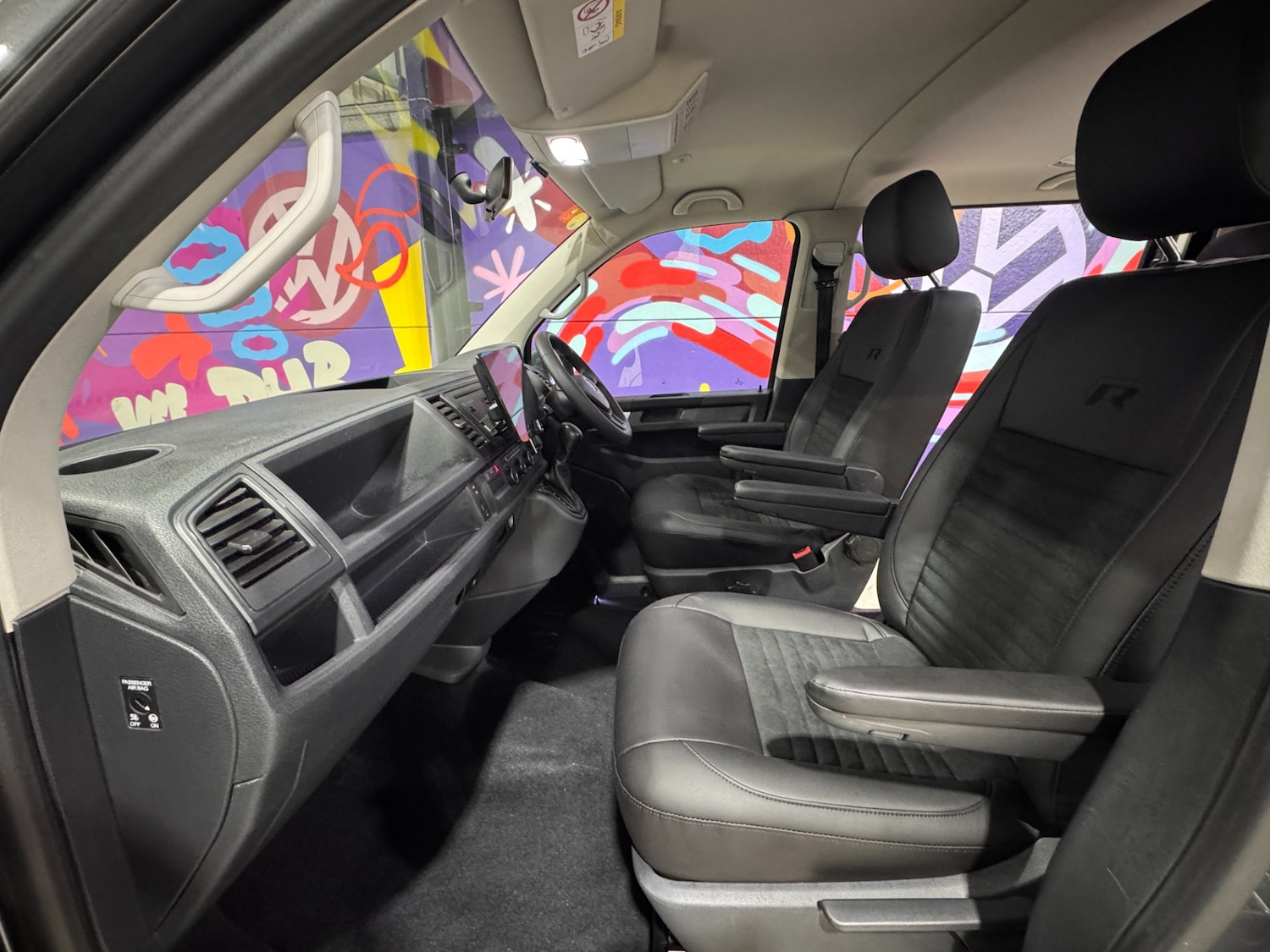 Used Volkswagen Transporter Shuttle 2017 for sale - 77296873: Photo 22