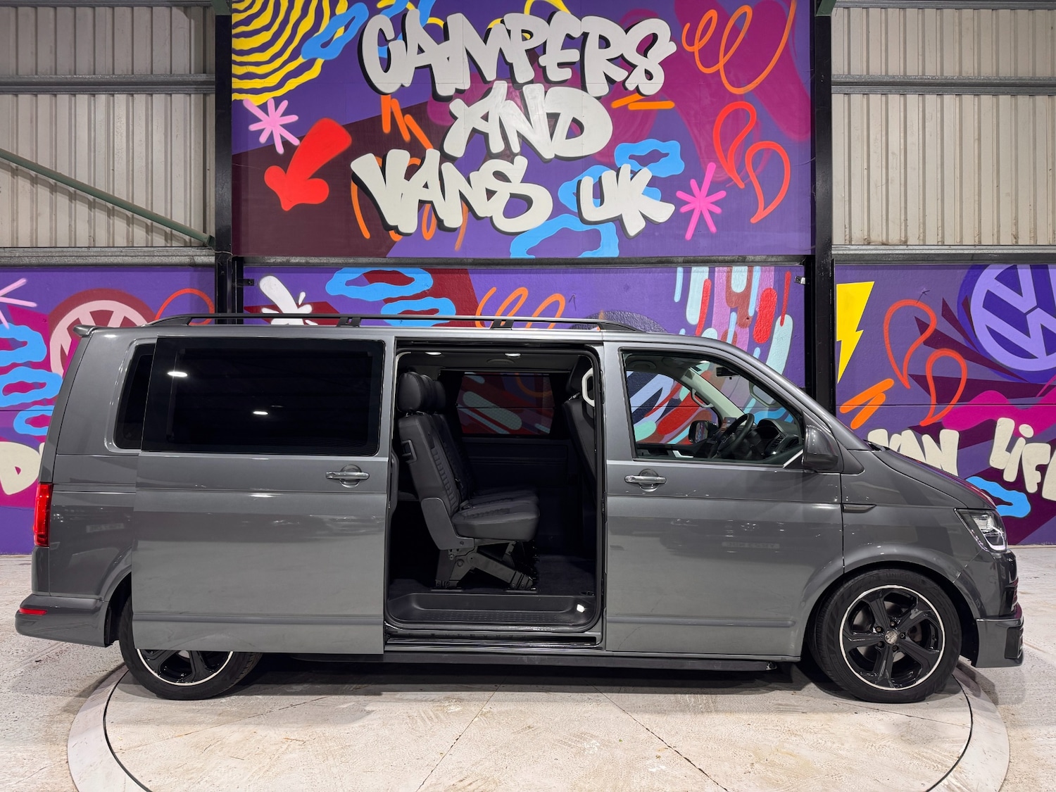 Used Volkswagen Transporter Shuttle 2017 for sale - 77296873: Photo 27