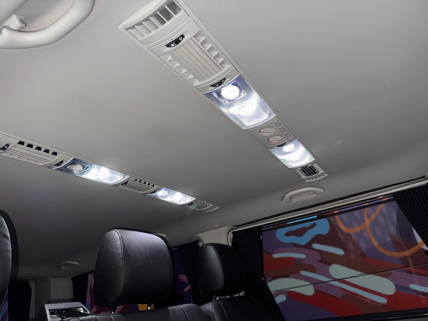 Used Volkswagen Transporter Shuttle 2017 for sale - 77296873: Photo 29