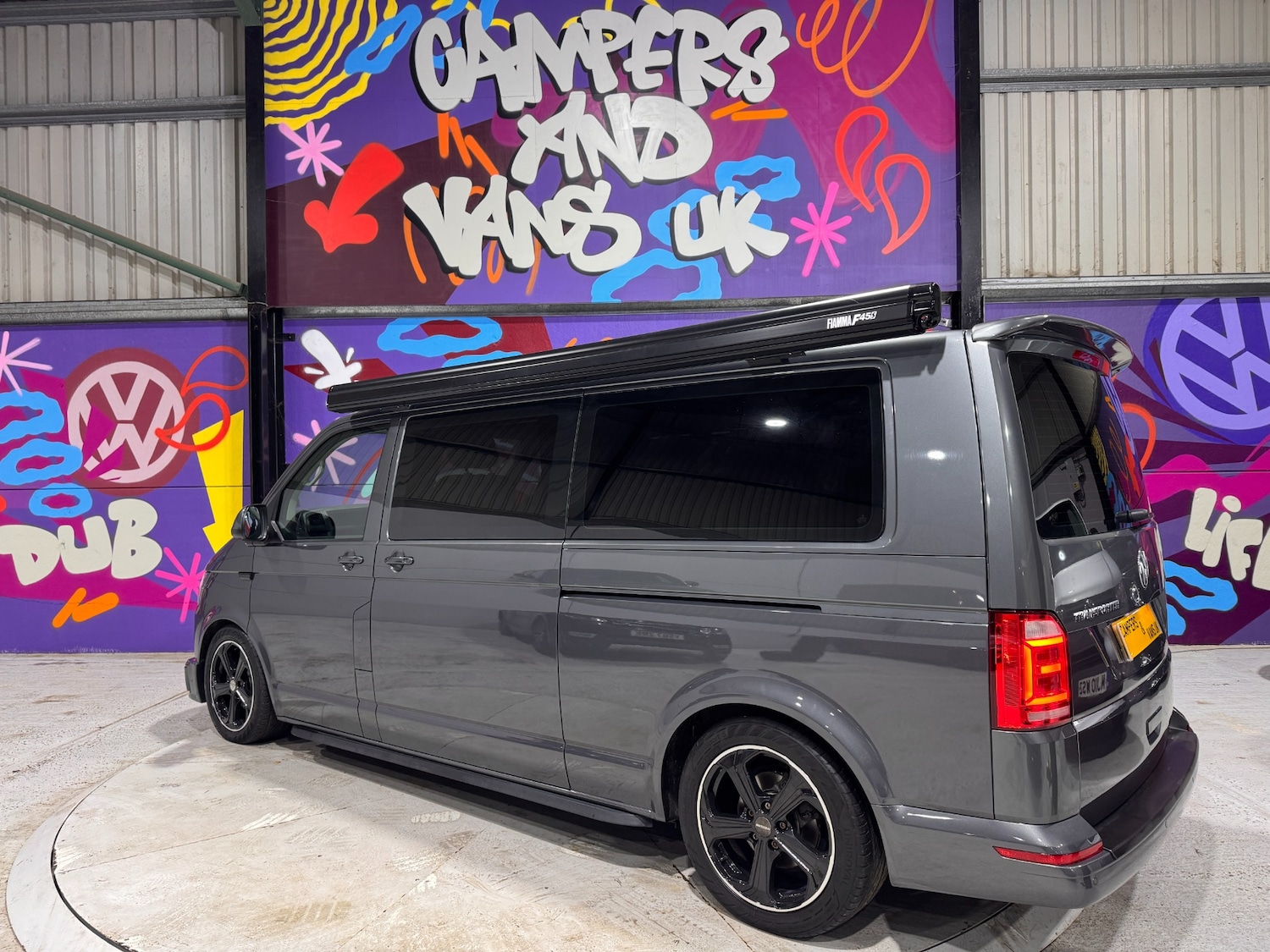 Used Volkswagen Transporter Shuttle 2017 for sale - 77296873: Photo 38