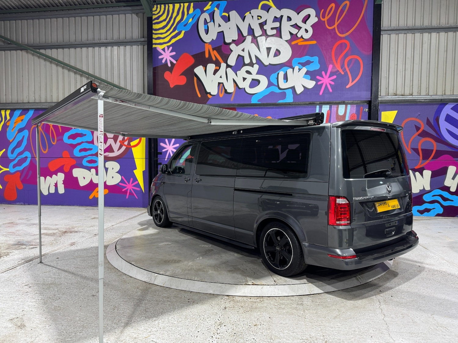 Used Volkswagen Transporter Shuttle 2017 for sale - 77296873: Photo 7