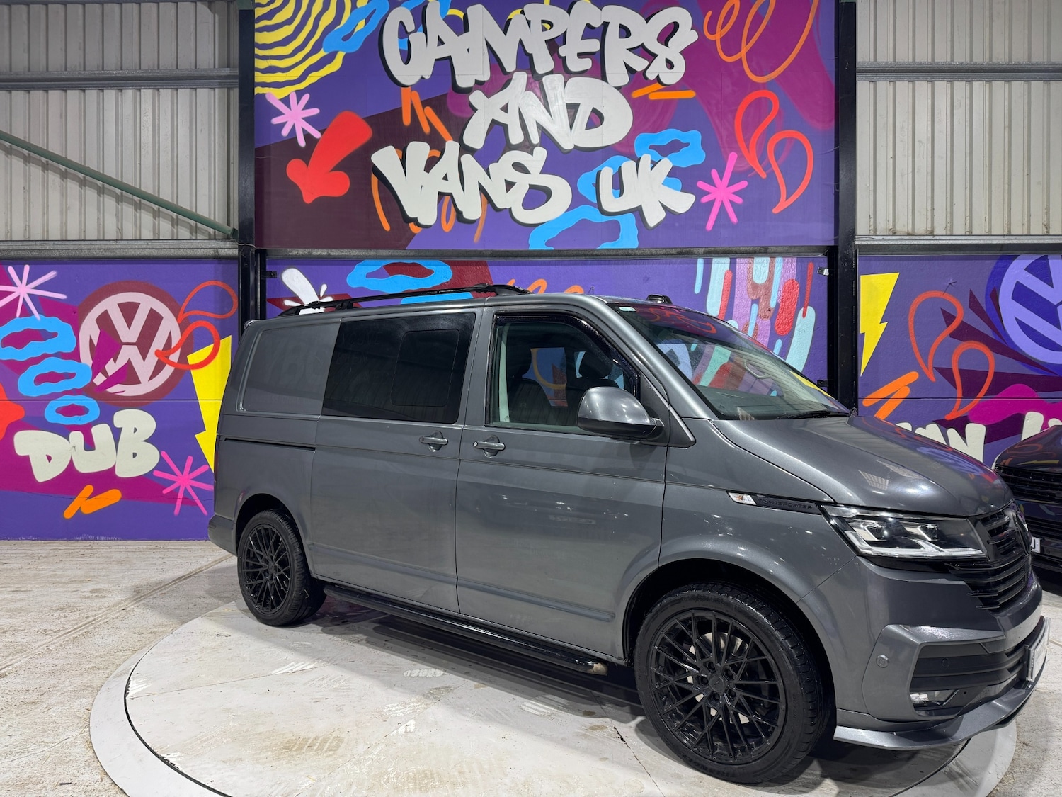 Used Volkswagen Transporter 2020 for sale - 76780481: Photo 2