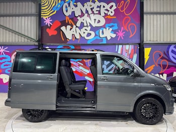 Used Volkswagen Transporter 2020 for sale - 76780481: Photo