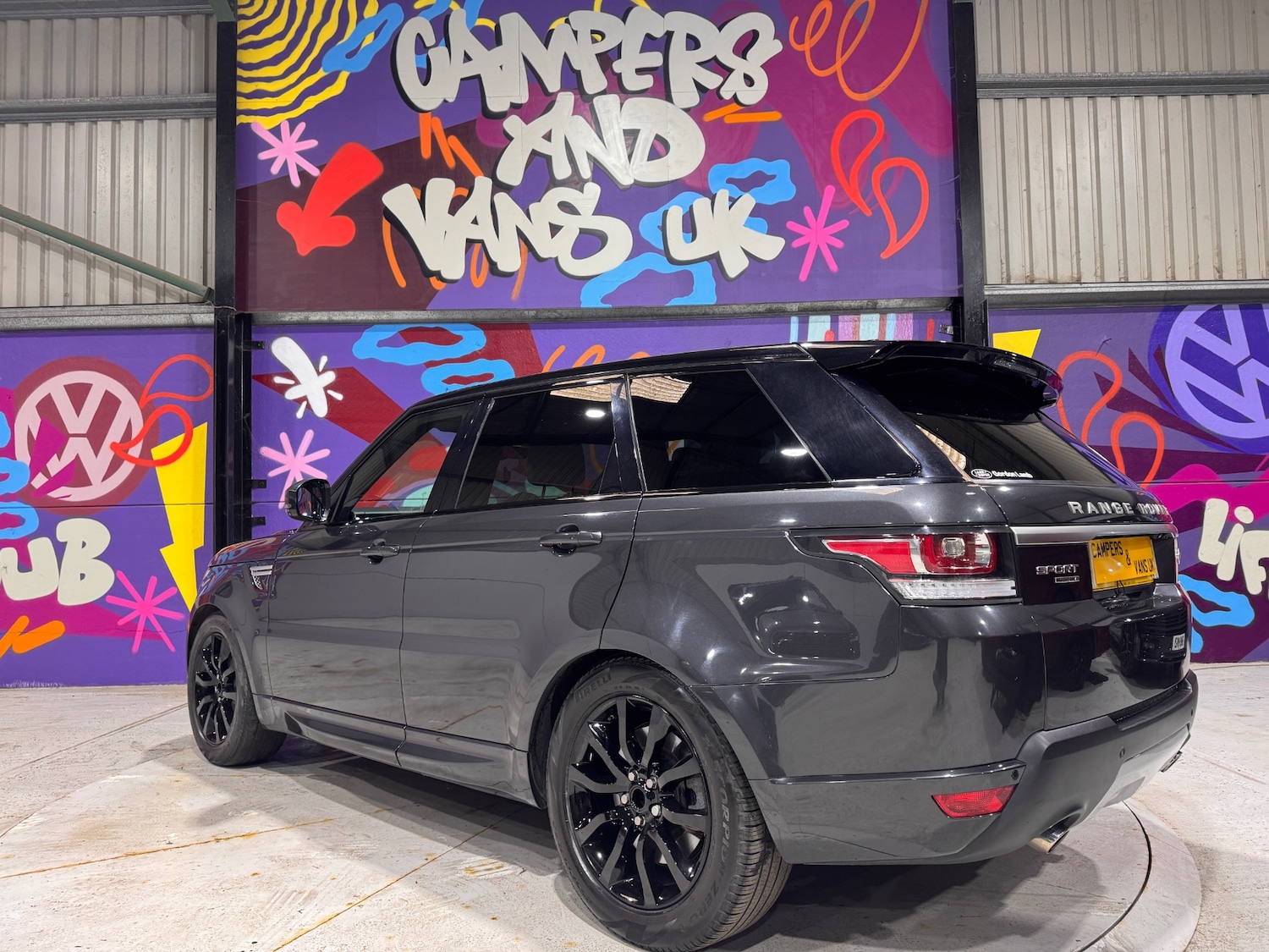 Used Land Rover Range Rover Sport 2018 for sale - 77846116: Photo 2