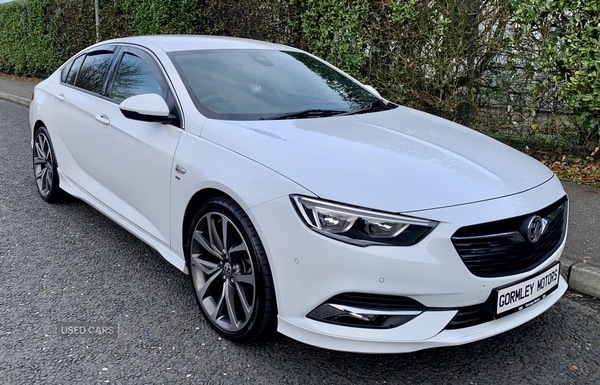Used Vauxhall Insignia 2018 for sale - 76772515: Photo 1