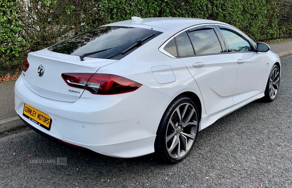 Used Vauxhall Insignia 2018 for sale - 76772515: Photo 2