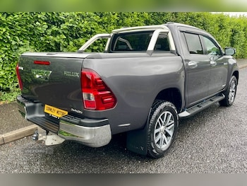Used Toyota Hilux 2019 for sale - 79085848: Photo