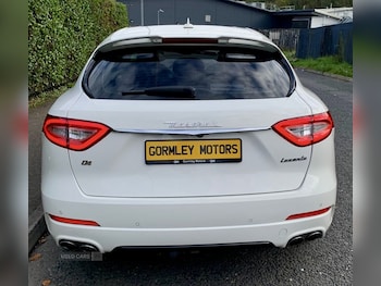 Used Maserati Levante 2017 for sale - 76371936: Photo