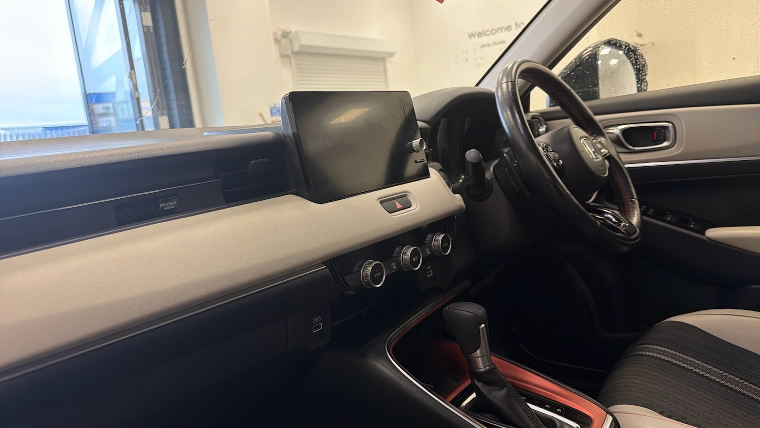 Used Honda HR-V 2023 for sale - 77449447: Photo 2