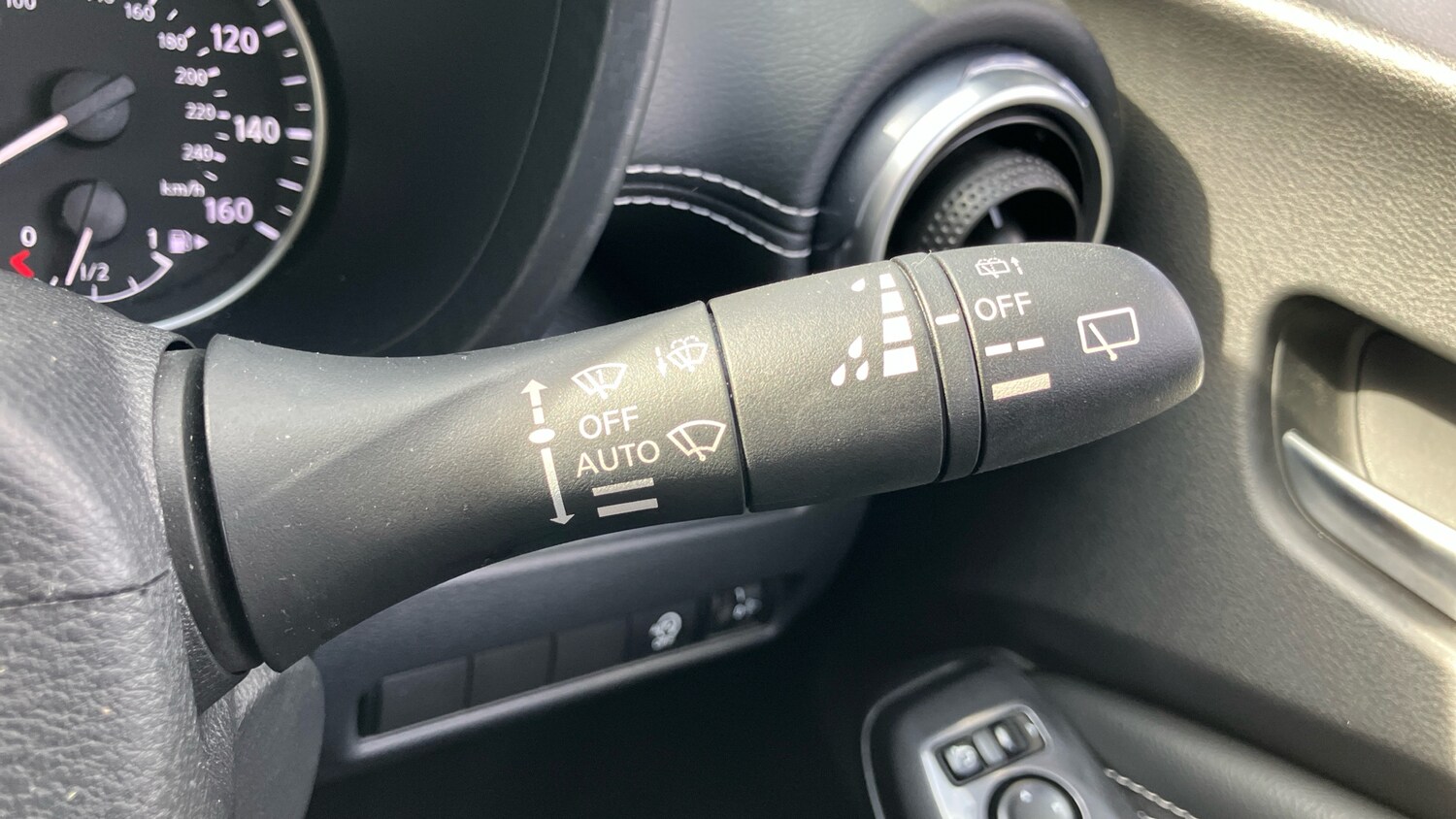 Used Nissan Juke 2023 for sale - 75792800: Photo 14