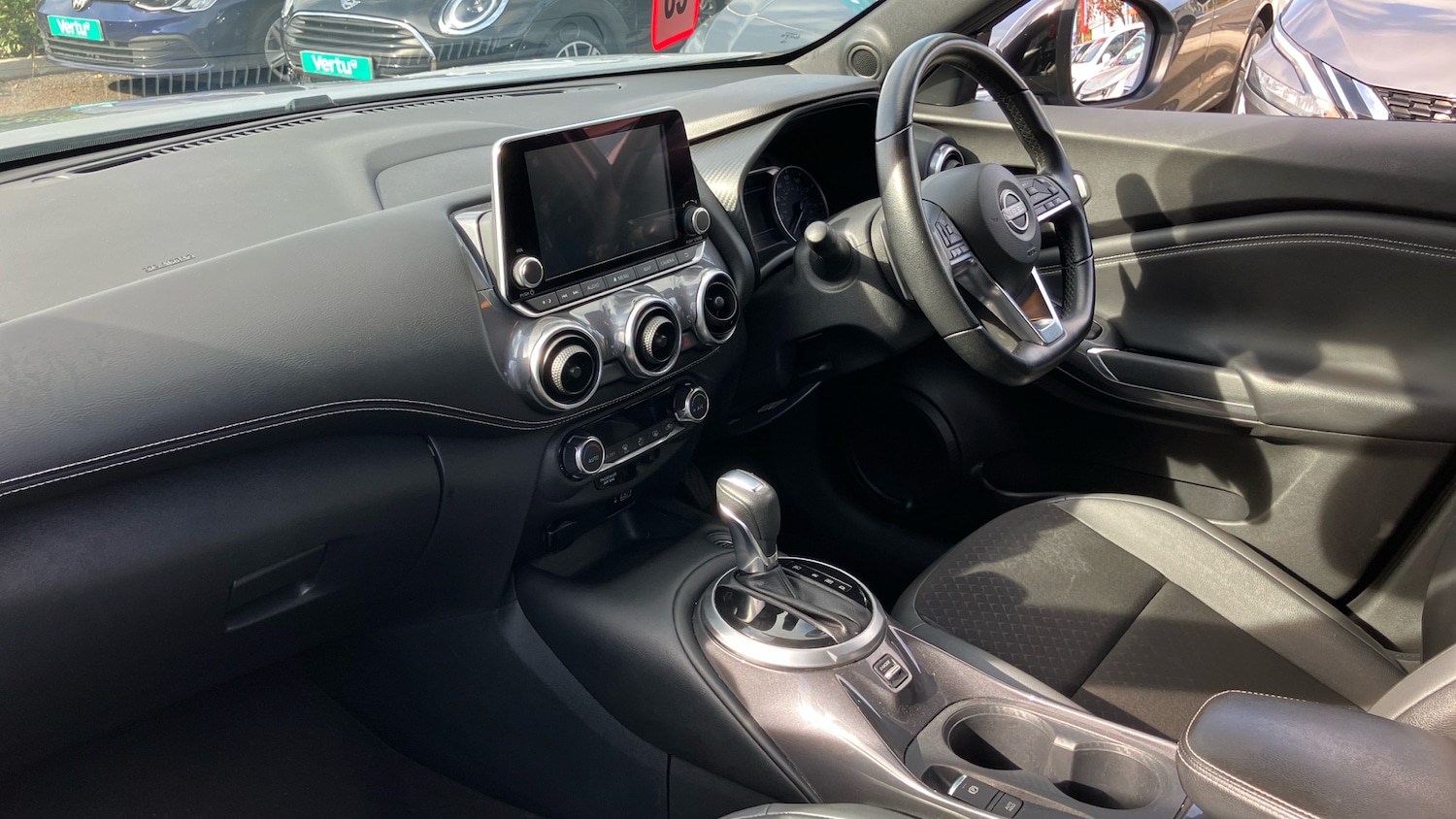 Used Nissan Juke 2023 for sale - 75792800: Photo 2