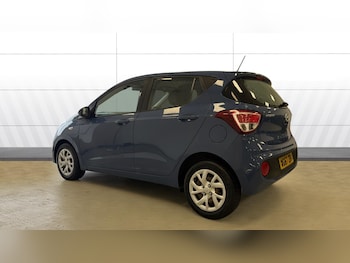 Used Hyundai i10 2018 for sale - 78235967: Photo