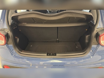 Used Hyundai i10 2018 for sale - 78235967: Photo